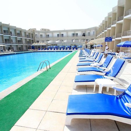 Beach Hotel Sharjah Bagian luar foto